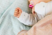 Bebeklerin Gece Boyunca Uyumaları Nasıl Sağlanır